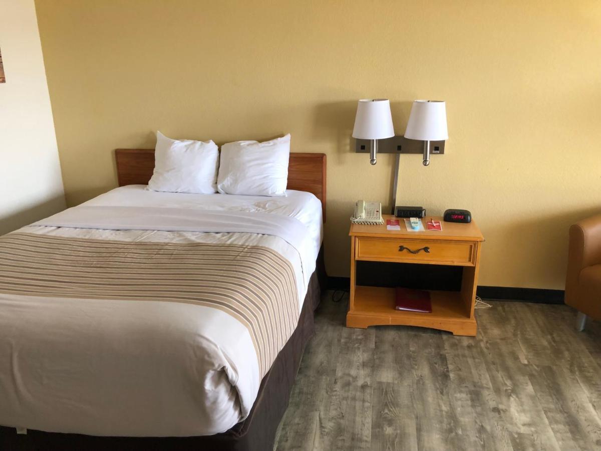 Lodge Econo I-10 Lordsburg